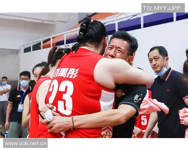 日本队惊险逆转伊东纯也助攻上田绮世补时绝平精彩瞬间 日本队惊险逆转伊东纯也助攻上田绮世补时绝平精彩瞬间