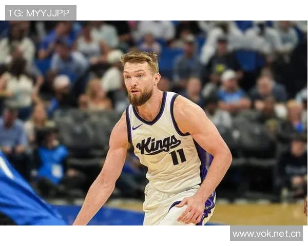 小萨博尼斯攻防失常表现平平小杨频频造犯规让其苦不堪言 小萨博尼斯攻防失常表现平平小杨频频造犯规让其苦不堪言