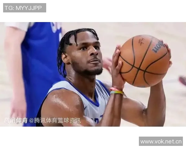 夸梅：布朗尼若想首发需提升接球投篮能力不能只依赖老爸的三分训练