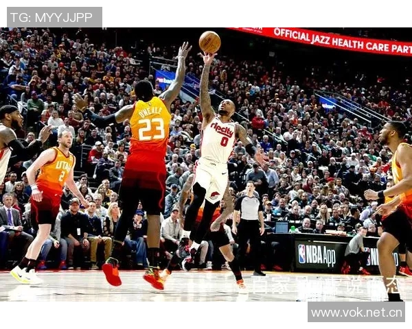 戈贝尔半场压哨补篮改判干扰球无效引发热议挑战成功背后故事揭秘