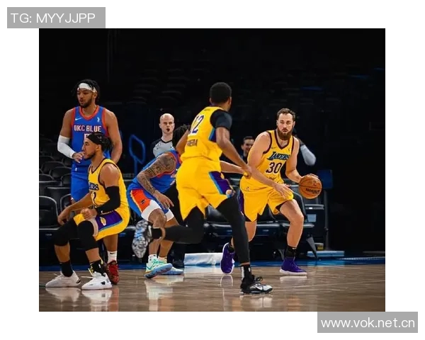 文班与赫夫封盖数据对比赫夫总盖帽领先但出场时间少于文班